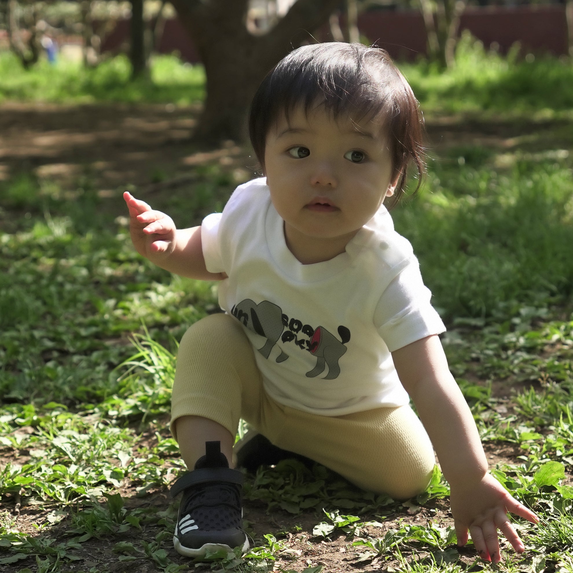 UNSPOOKY "INNU" Kids T-Shirts